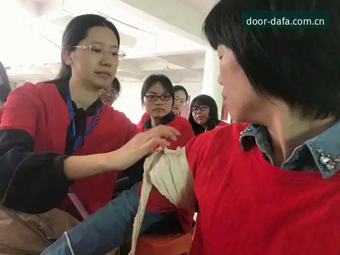 行家更看这扇门赛程推送必备的3步实操法，少走半年弯路